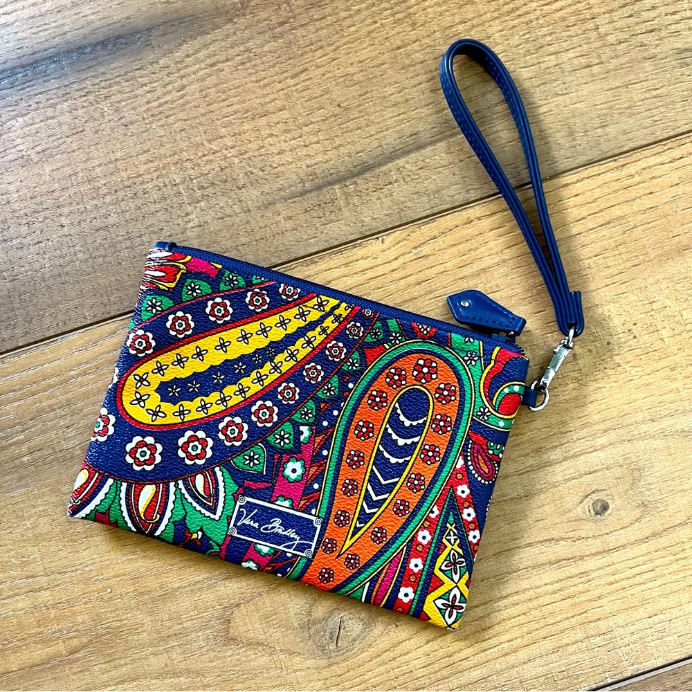 Vera Bradley wristlet